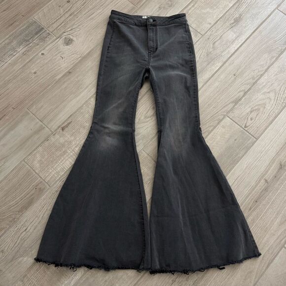 Free People Just Float On Ruffle Flare Jeans Wide Leg Bell Bottoms Gray Size 27 - Picture 9 of 12